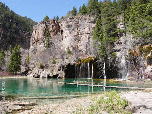 Sunny day and clear water at the Hanging Lake