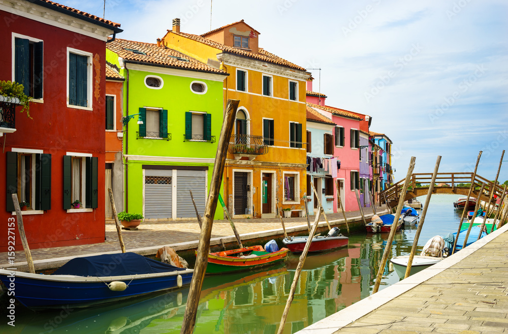Obraz premium Colorful houses in Burano, Venice, Italy