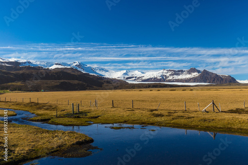 Picteresque view of Vatnaj  kull National Park and Hvannadalshn  kur peak  South Iceland