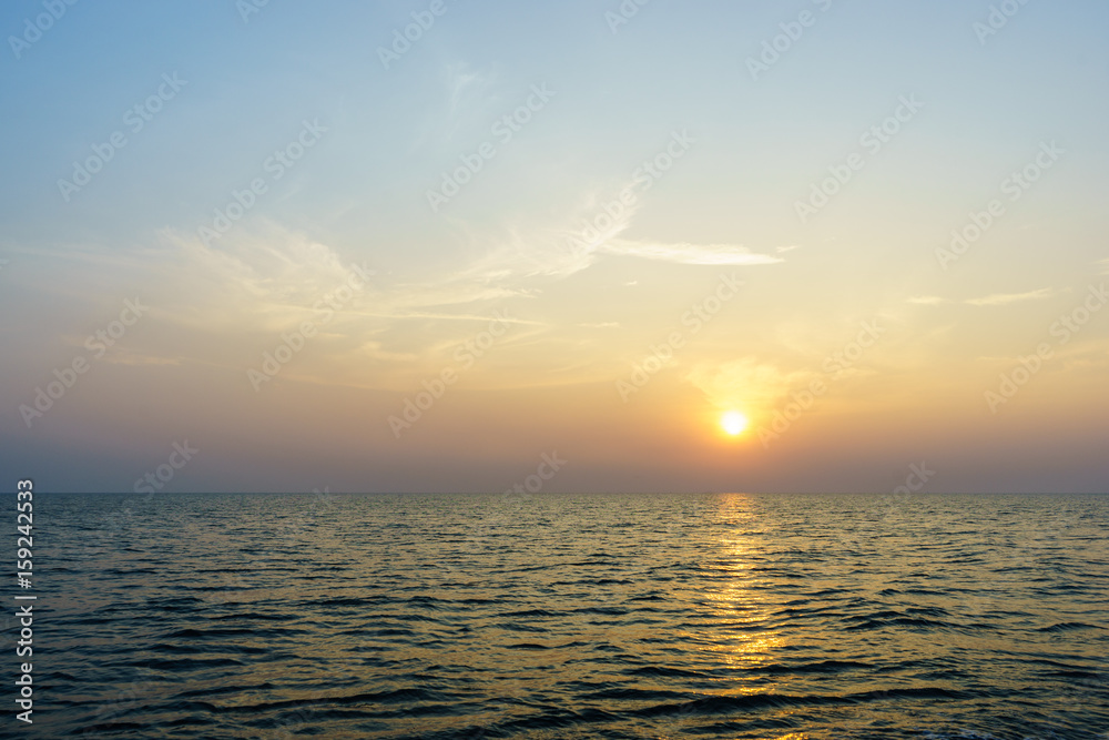 Fototapeta premium The beautiful sea with sunrise