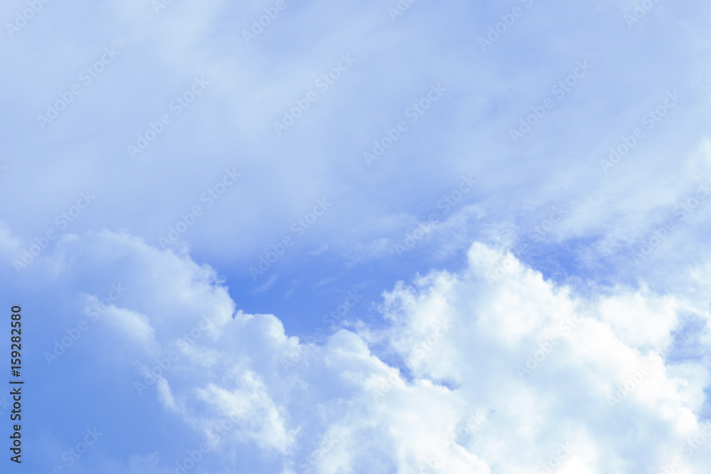Obraz premium Blue sky with white cloud