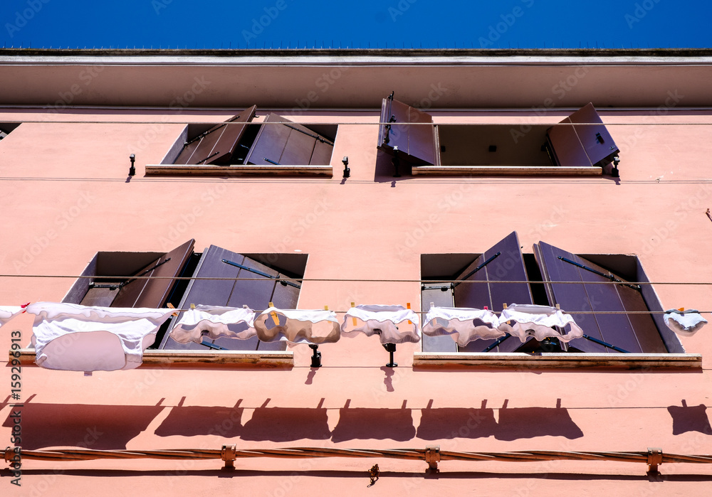 Fototapeta premium drying clothes