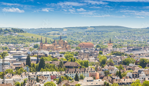 Panoramablick auf Trier Rheinland Pfalz Deutschland photo