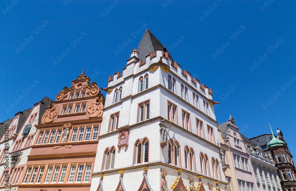 Historische Hausfassade Hauptmarkt Trier Rheinland Pfalz Deutschland