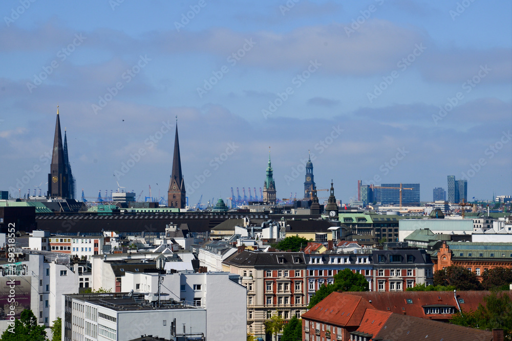 Ausblick über Hamburg aus dem Geschäftshaus Steindamm 94