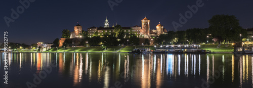 Fototapeta Panorama Zamku Królewskiego na Wawelu w Krakowie, Polska