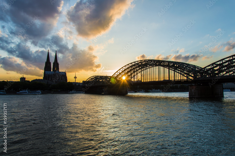 Naklejka premium Cologne at sunset on a day in summer