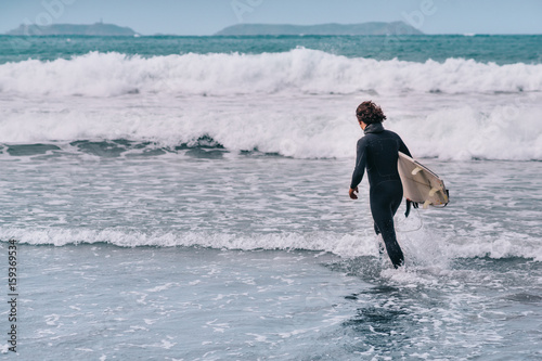 Surfer am Strand