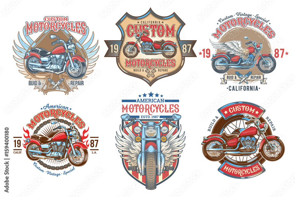 Fototapeta premium Ustaw kolor vintage odznaki, emblematy z motocykla niestandardowego. Druk, szablon, element projektu reklamowego dla klubu motoryzacyjnego, warsztatu motocyklowego