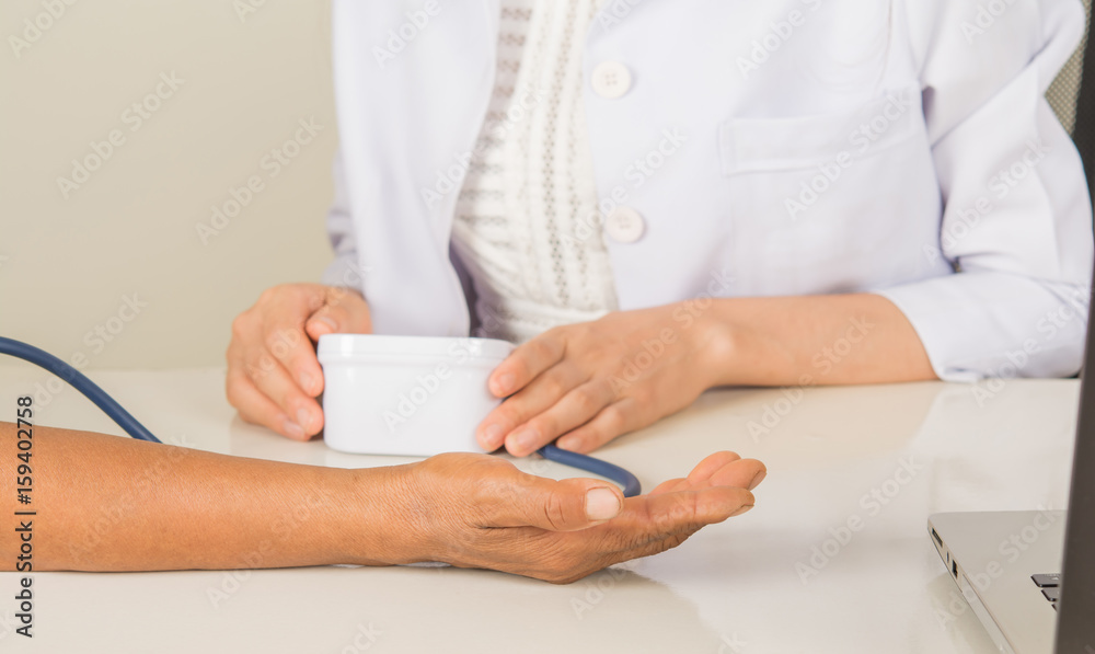 Patient pressure measurement