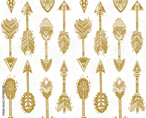 Seamless pattern with Native American Indian arrows in gold