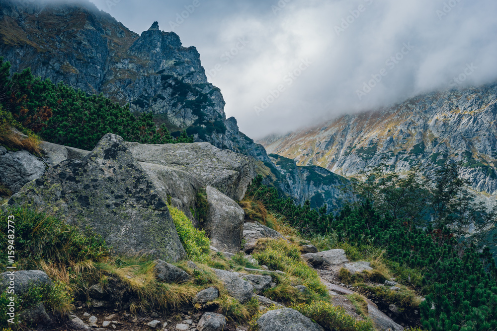 Obraz premium Dramatic mountain landscape. Mieguszowiecki Summits, Tatra National Park