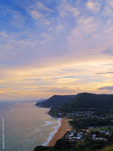 Golden hour view from Bald Hill Lookout © AlexandraDaryl