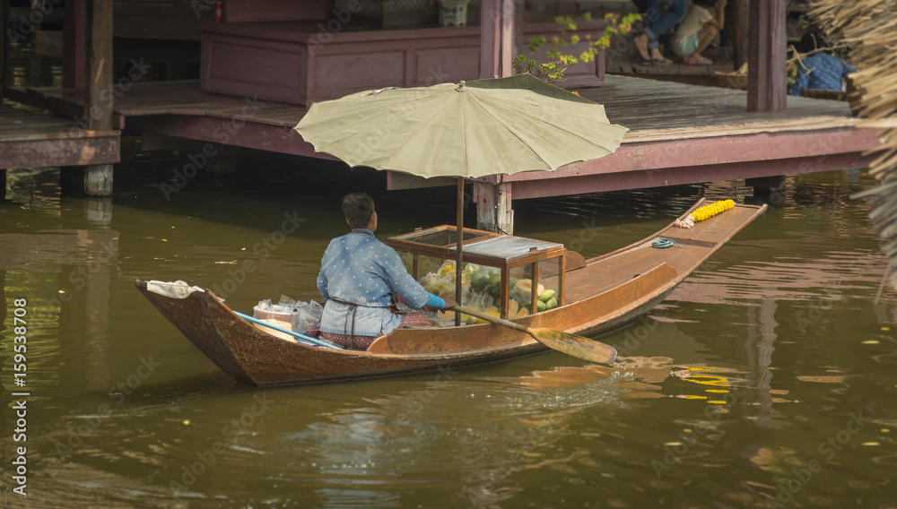 Obraz premium float market in thailand