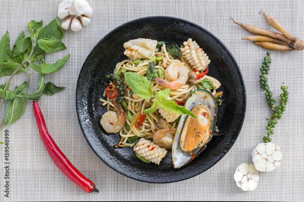 Stir-fried spicy spaghetti with seafoods or drunken spaghetti , Phad Kee Mao Spaghetti