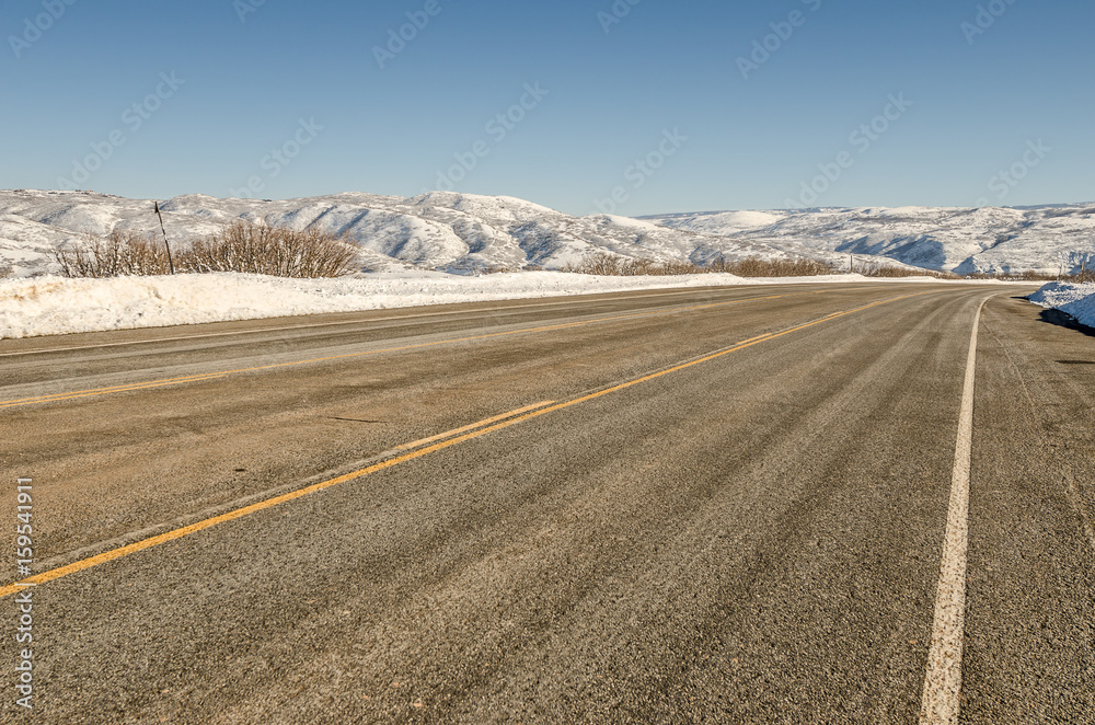 Naklejka premium Three-Lane Road