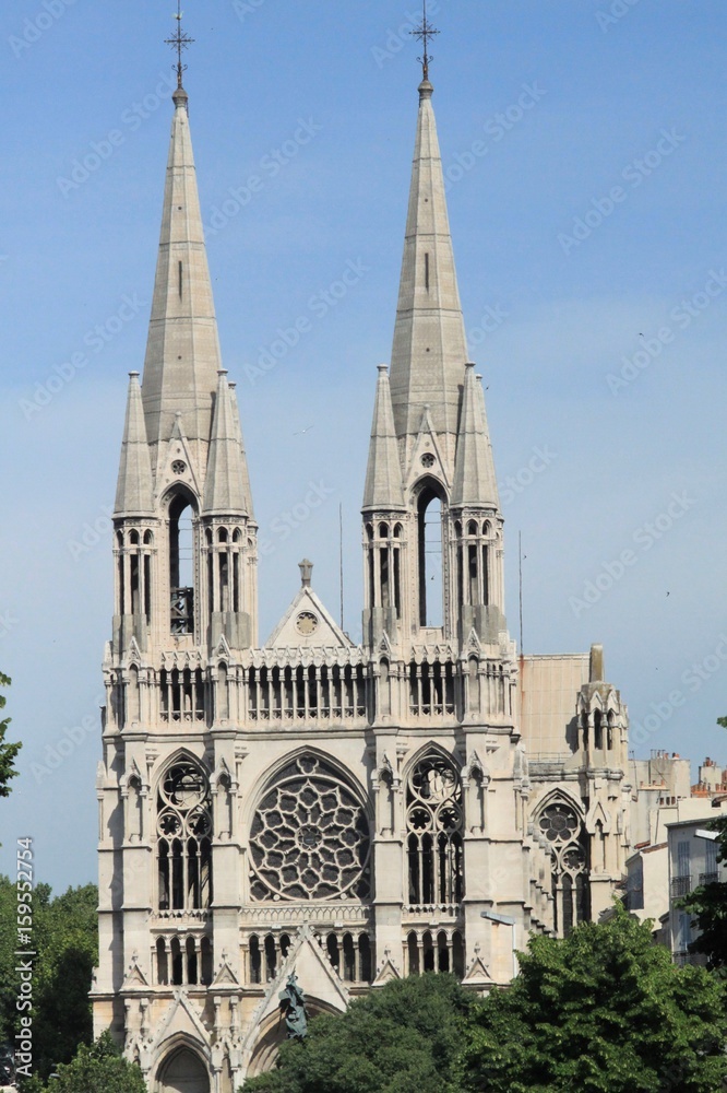 Obraz premium Marseille, Blick zur Kirche Saint-Vincent-de-Paul