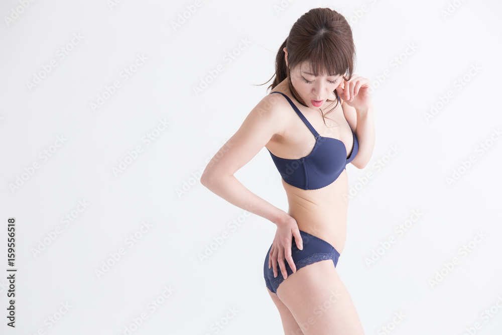 下着・女性(白バック) 下着・女性(白バック)