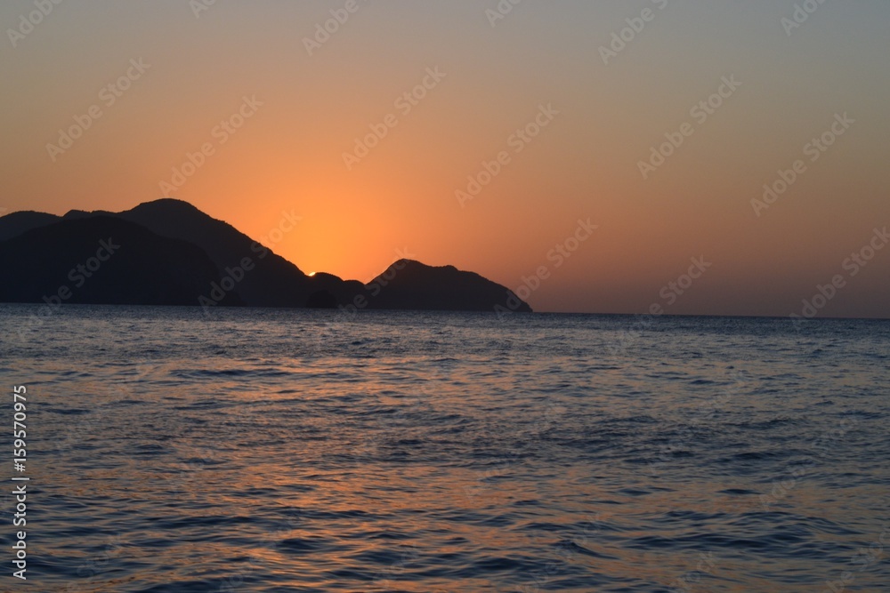 Sunset during El Nido Island Hopping