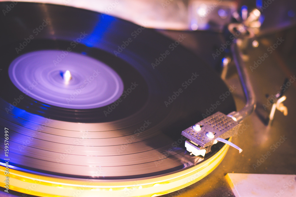 Close Up At Vintage Gramophone Playing Old Song Vintage Record Player With Vinyl Disc Stock Photo Adobe Stock
