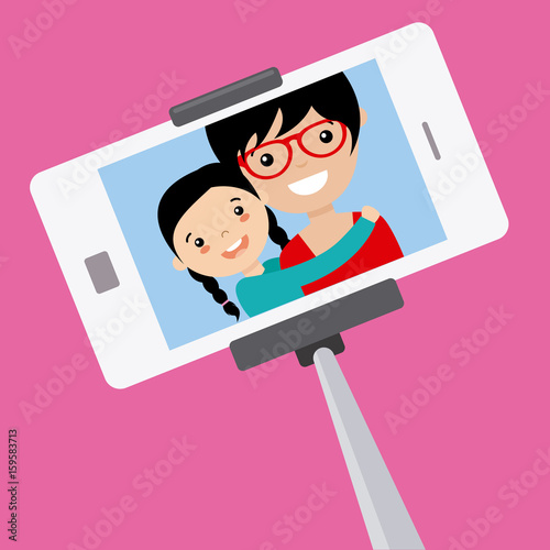 Mom and daughter become a selfie with the mobile