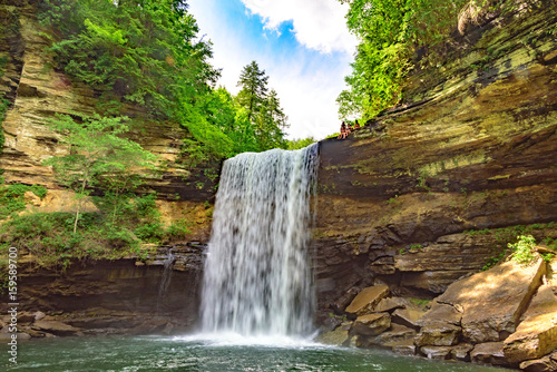 Fototapeta Naklejka Na Ścianę i Meble -  Greeter Falls - Altamont, Tennessee