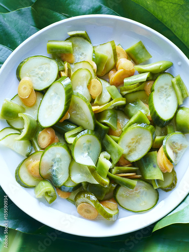 Still life with plate of Thai pickles (achat) photo