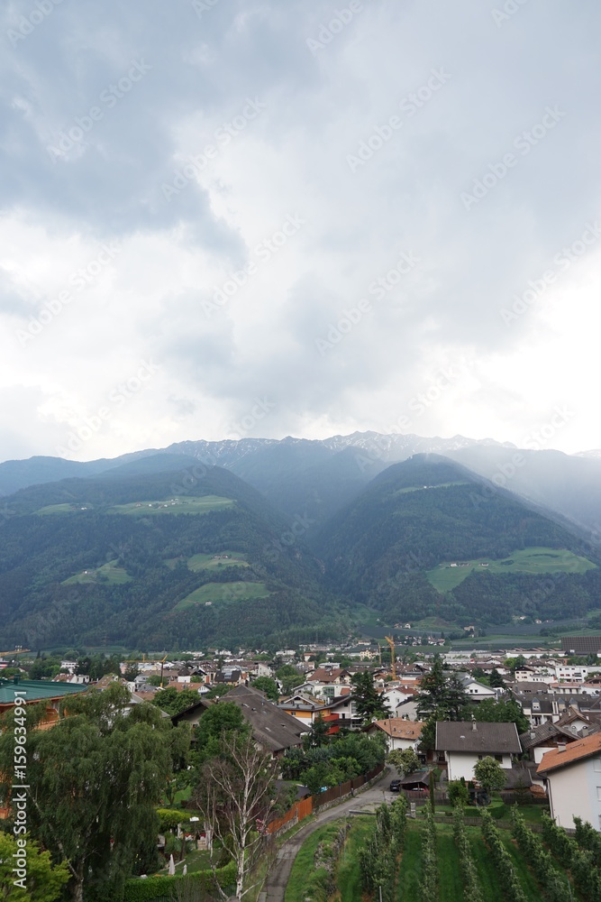 Fototapeta premium Berglandschaft in Südtirol / Naturns