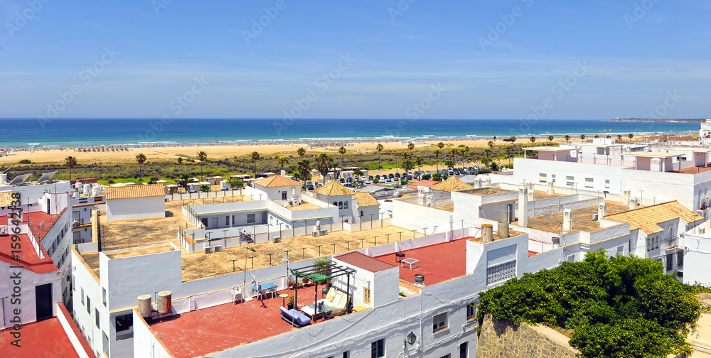 Panorámica de la playa de Conil de la Frontera, desde la torre de Guzmán, Costa de la Luz Cádiz, España
