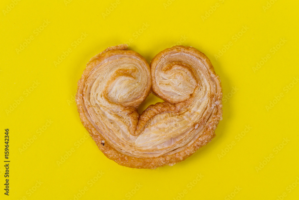 Fototapeta premium Bread on yellow background