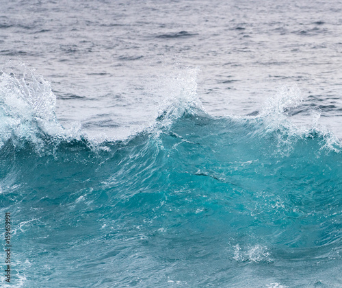 Frozen motion of ocean waves off Hawaii © steheap