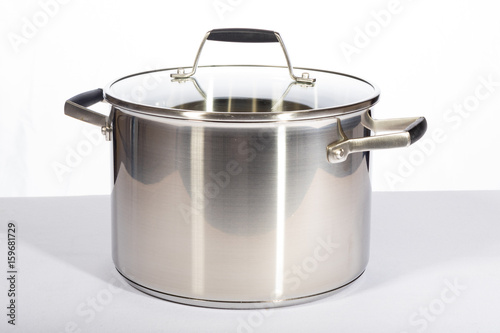 Stainless steel pot