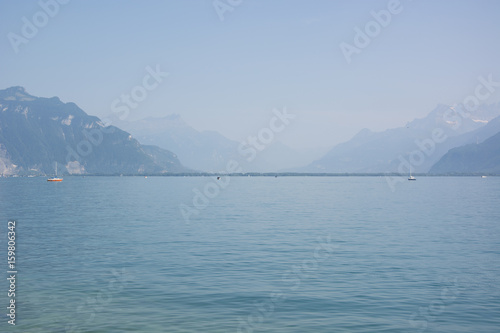 A view of Lake Geneva (or Lac Léman) in the summertime © kdreams02