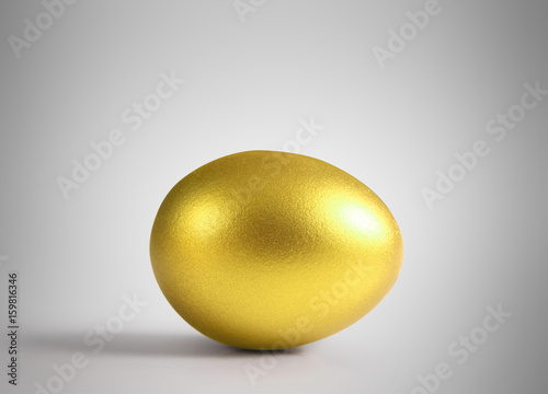 golden easter egg isolated