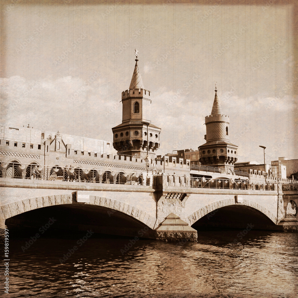 Berlin / Oberbaumbrücke / Old photo effect Berlin / Oberbaumbrücke / Old photo effect