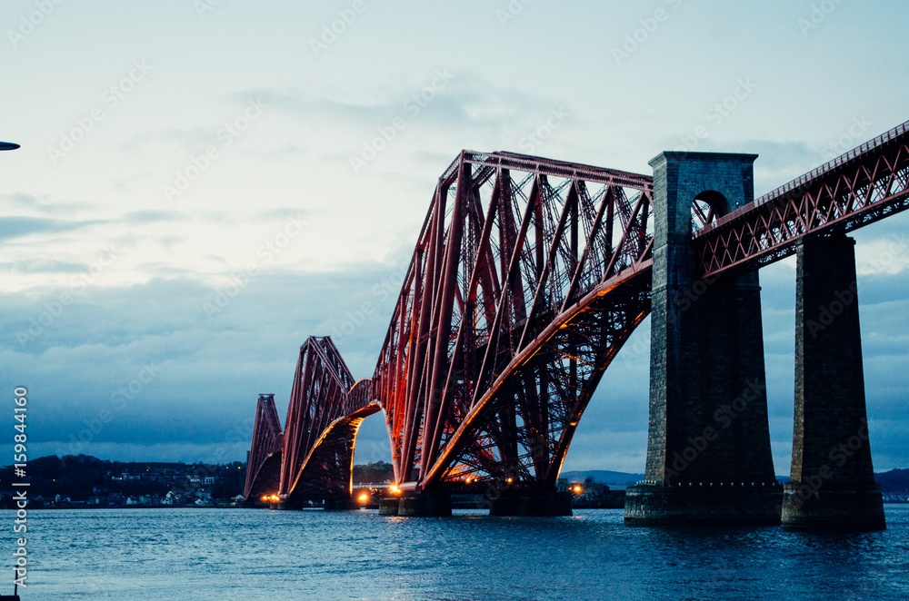 Fototapeta premium the forth rail bridge, scottland