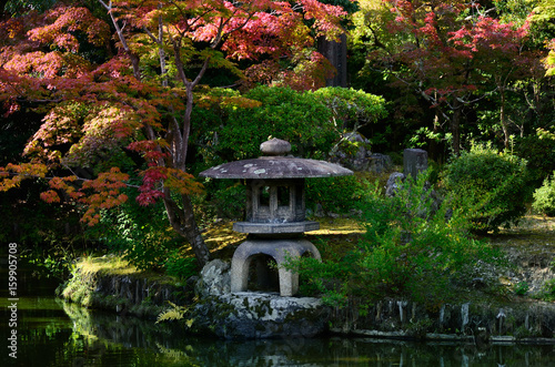stone lantern at Japanese garden, Kyoto japan 日本庭園 石灯篭 京都 © airpebble