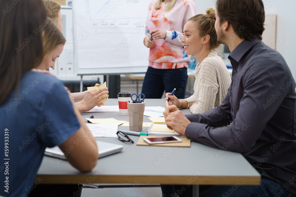 Fototapeta premium team in einer besprechung im büro