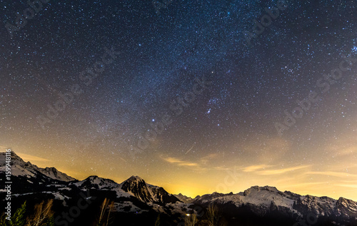 Sternenhimmel über den Alpen