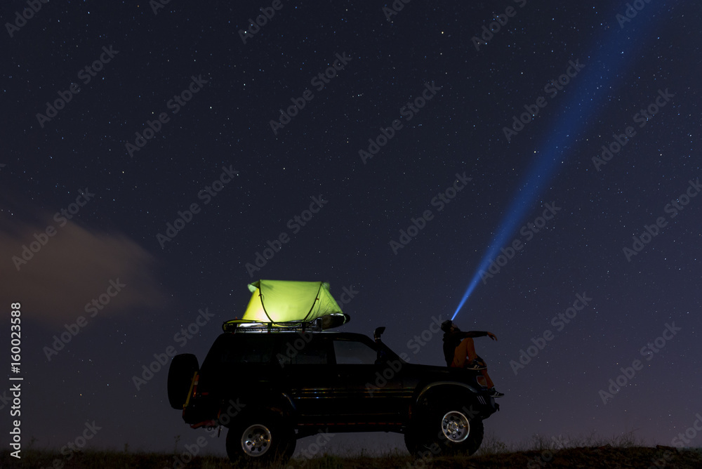 camping the night sky and watch the stars