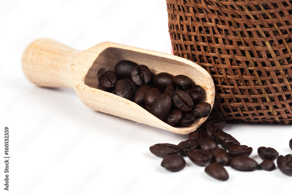 Fototapeta premium coffee bean in brown sack on white
