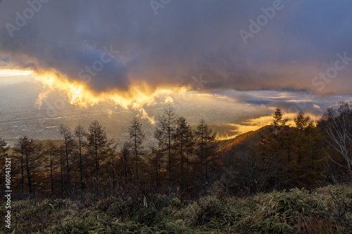 甘利山から見る日の出の風景 © photop5