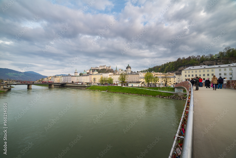 Obraz premium View of Fortress Hohensalzburg. and Salzach river in Salzburg