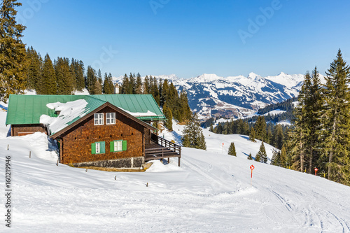 Winter landscape in Alps © Ocskay Bence