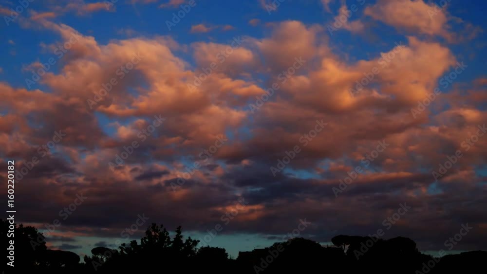 Time lapse of a cloudy sky during sunset. Rome
Time lapse of a cloudy sky during sunset. Rome