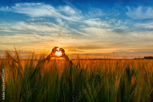 sign of love
