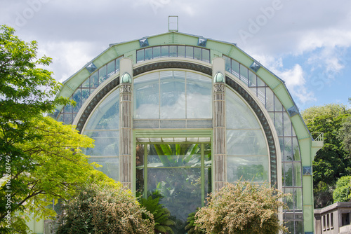 Canvas Print Greenhouses of the Jardin des Plantes in Paris