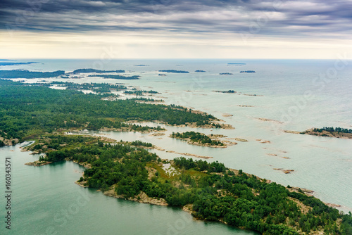 Photography High angle view of coastline with offshore rocks and trees, Toronto, Ontario, Canada