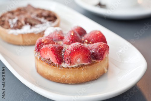 Wallpaper Mural Strawberry Flan and chocolate flan Torontodigital.ca