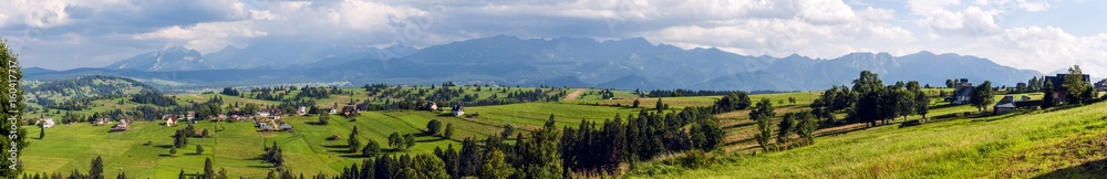 Wide panorama of the Tatras and Podhale.